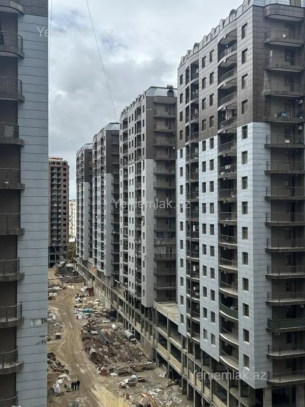 Satılır 2 otaqlı yeni tikili 85 m²