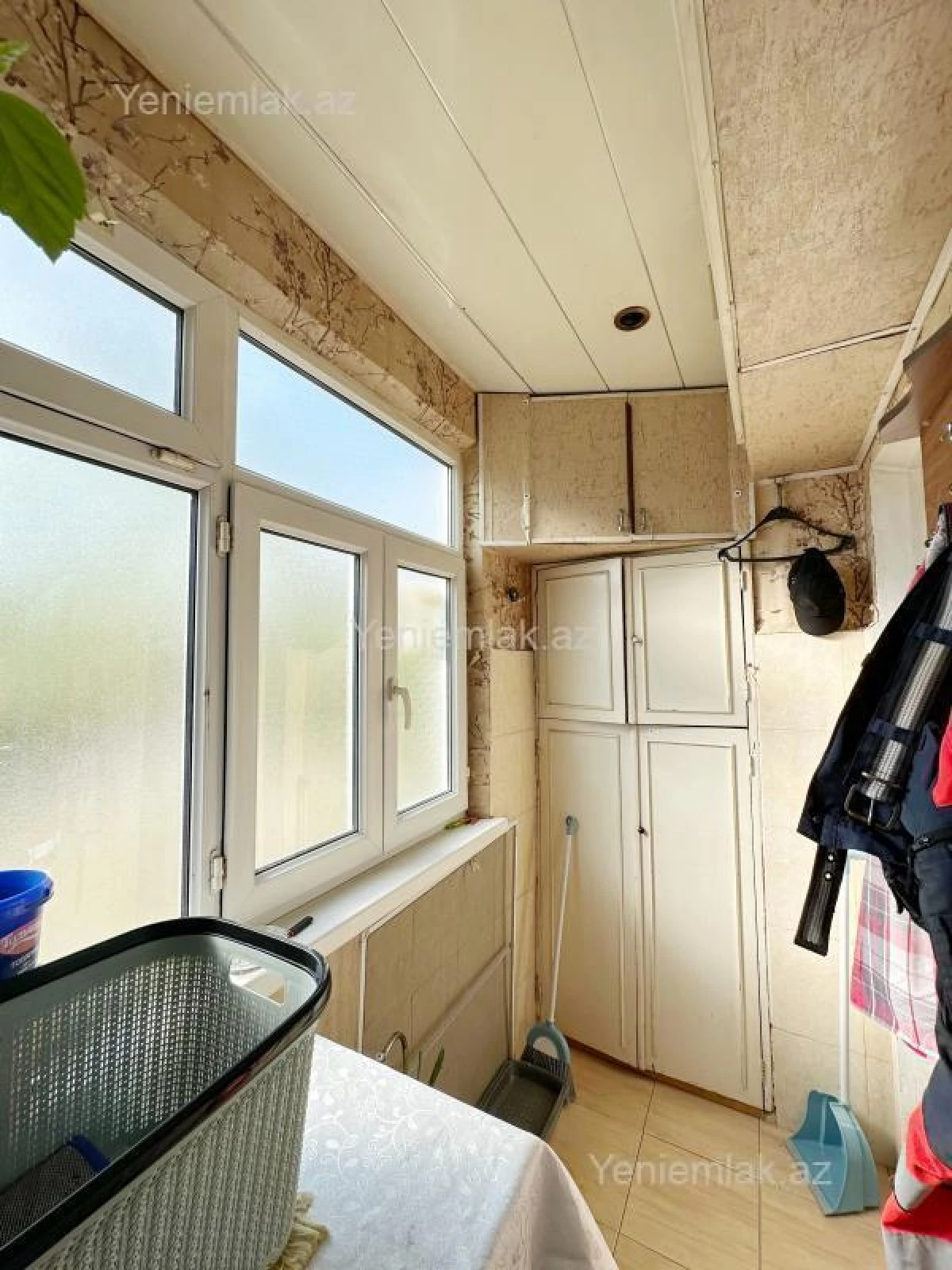 Satılır 3 otaqlı köhnə tikili 80 m²