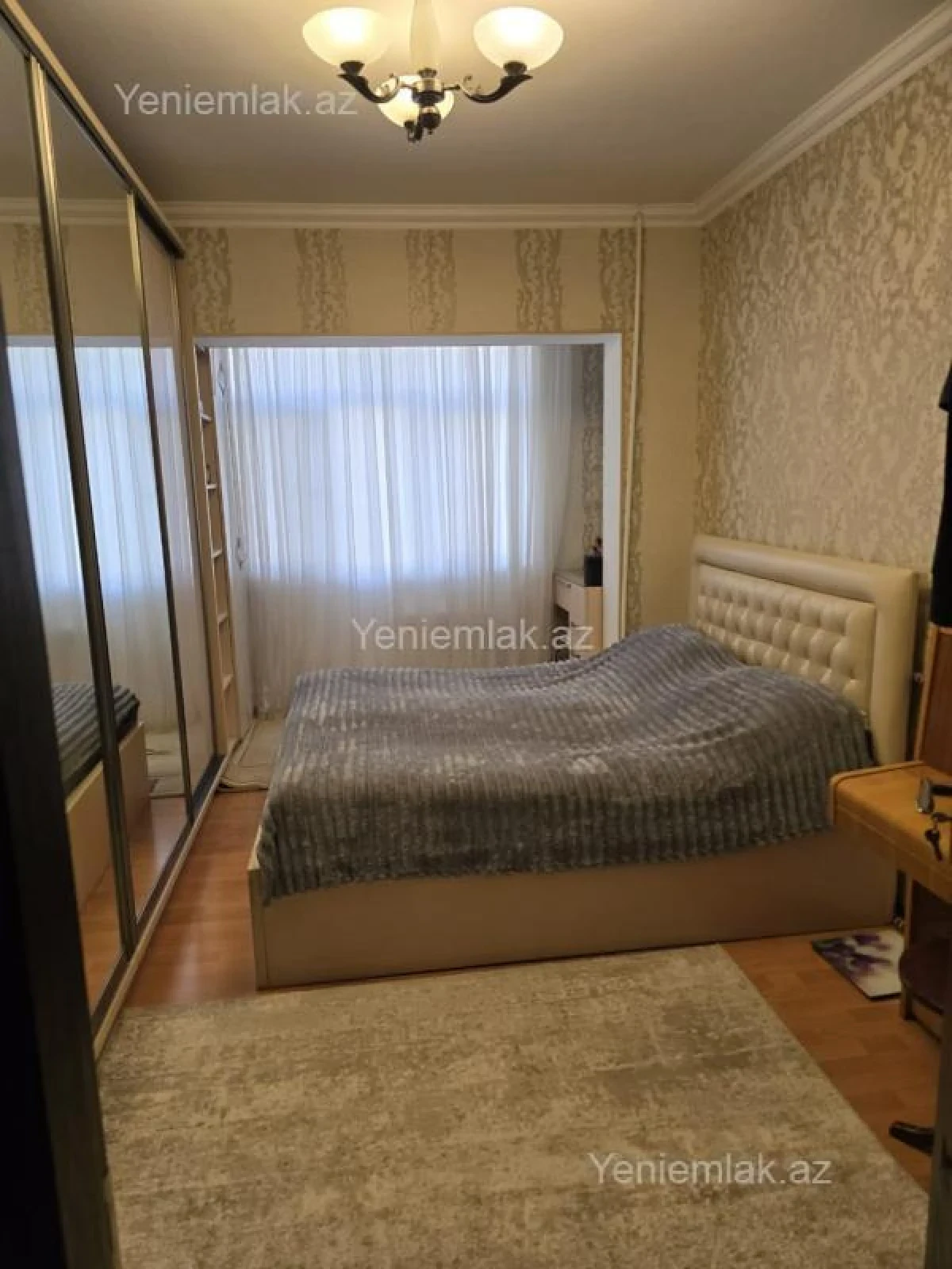 Satılır 2 otaqlı köhnə tikili 60 m²