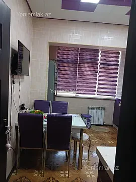 Satılır 2 otaqlı köhnə tikili 60 m²