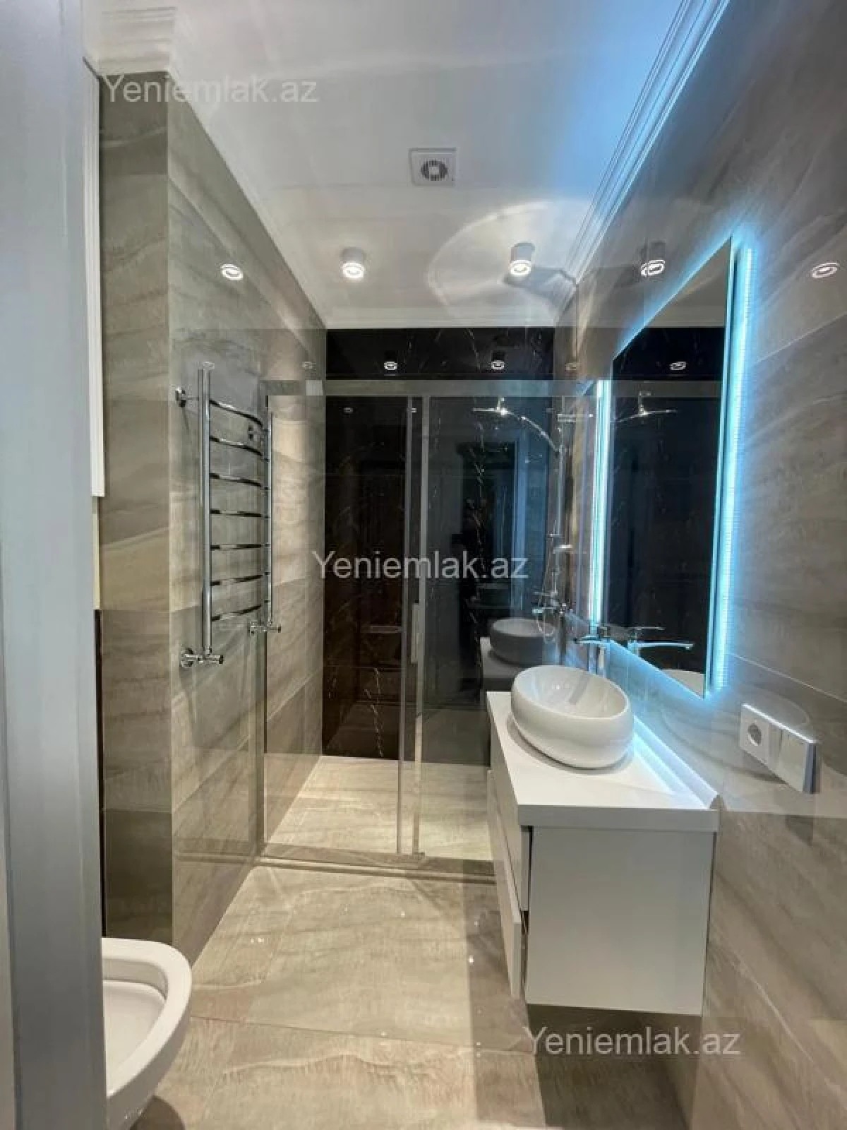 Satılır 2 otaqlı yeni tikili 80 m²