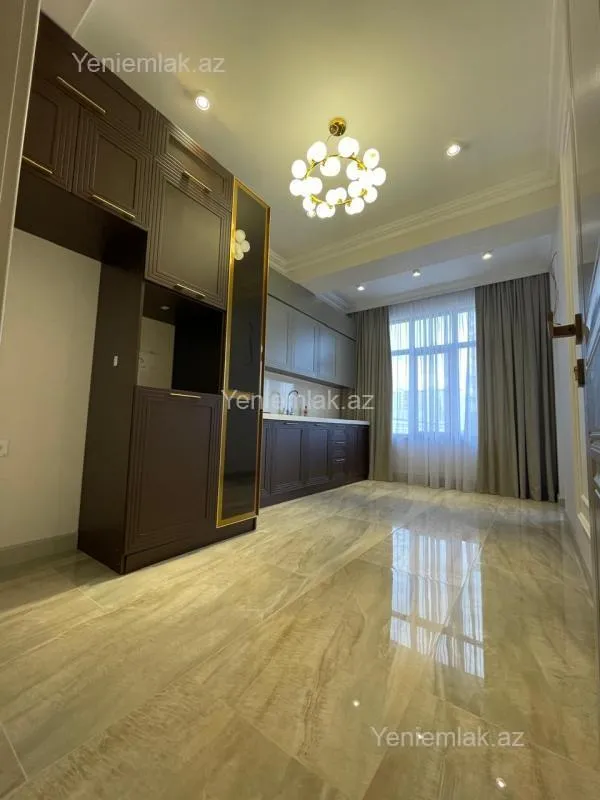 Satılır 2 otaqlı yeni tikili 80 m²