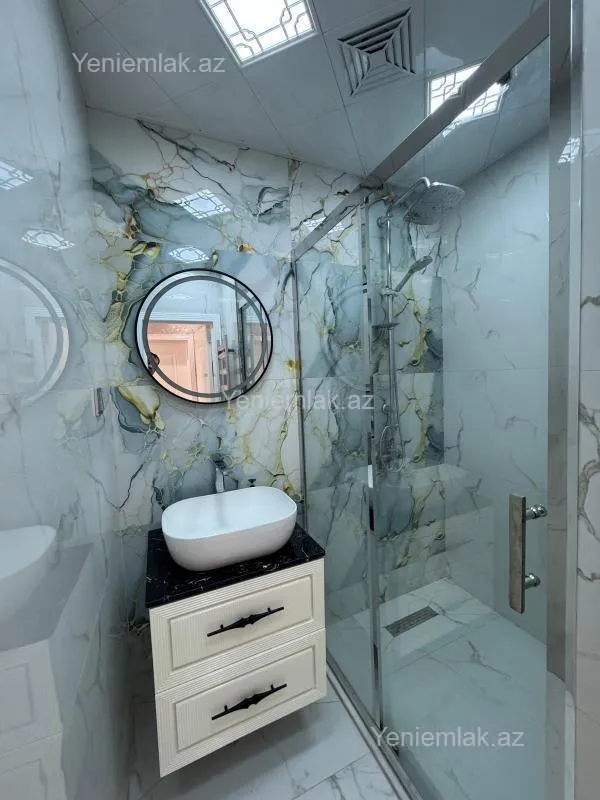 Satılır 2 otaqlı köhnə tikili 51 m²