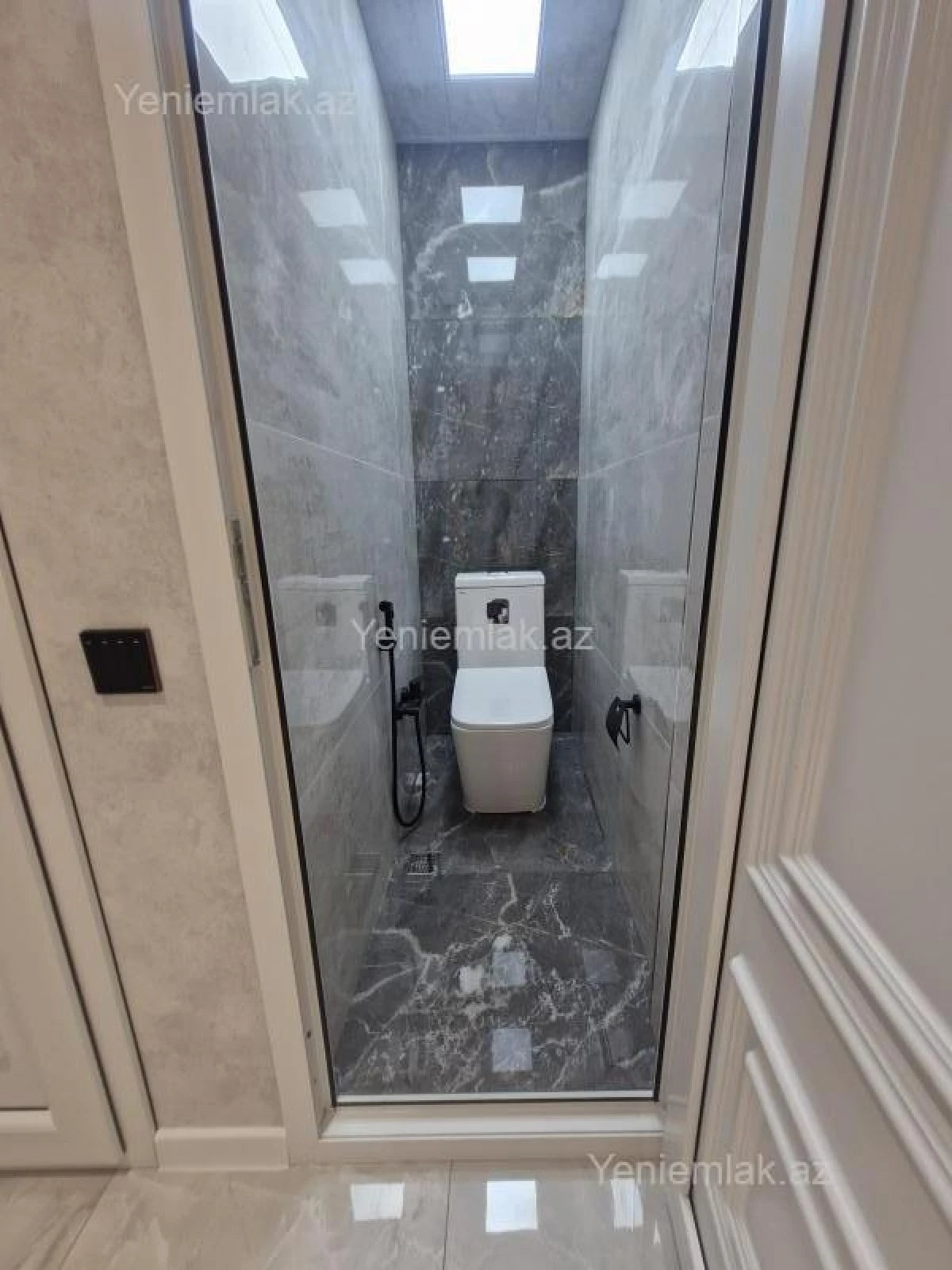 Satılır 3 otaqlı köhnə tikili 80 m²