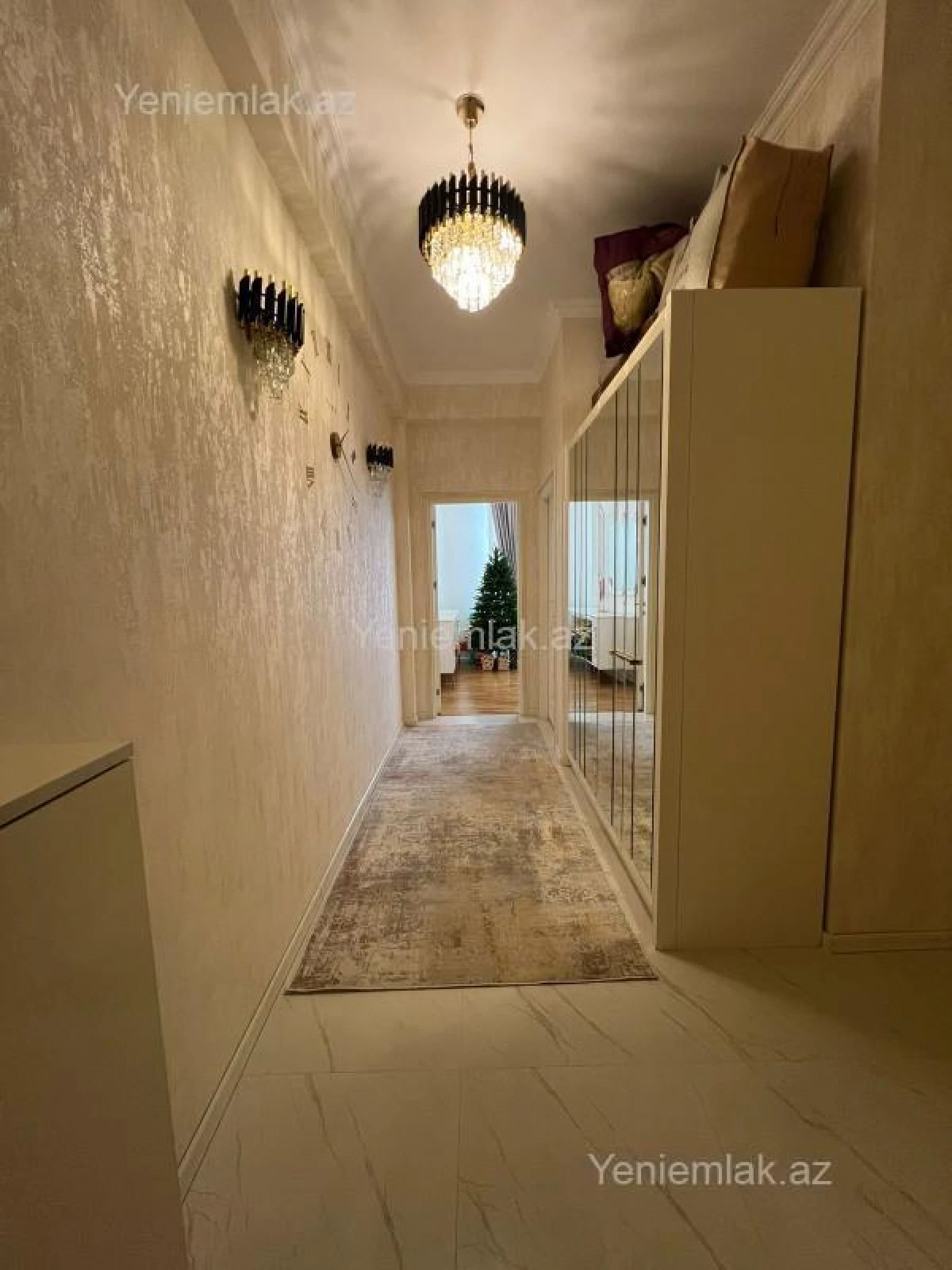 Satılır 2 otaqlı yeni tikili 65 m²
