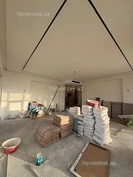 Satılır 4 otaqlı yeni tikili 200 m²