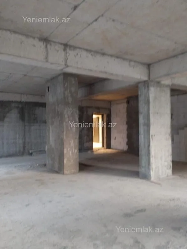 Satılır 3 otaqlı yeni tikili 127 m²