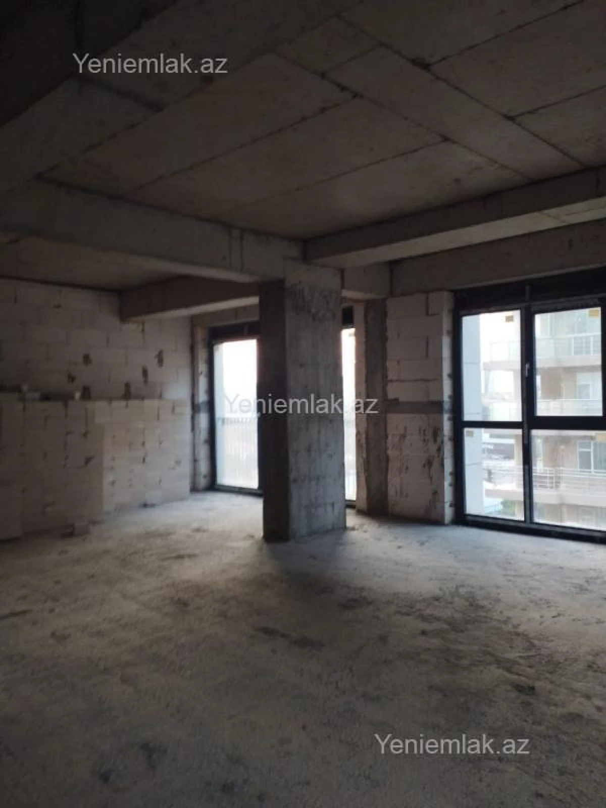 Satılır 3 otaqlı yeni tikili 127 m²