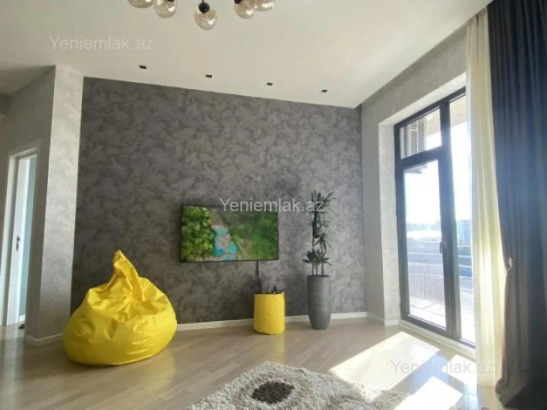Satılır 4 otaqlı yeni tikili 145 m²