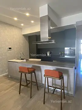 Satılır 4 otaqlı yeni tikili 145 m²