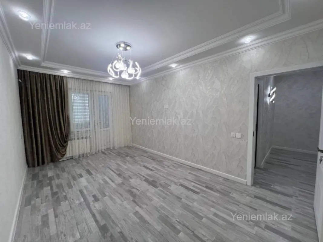 Satılır 2 otaqlı köhnə tikili 70 m²