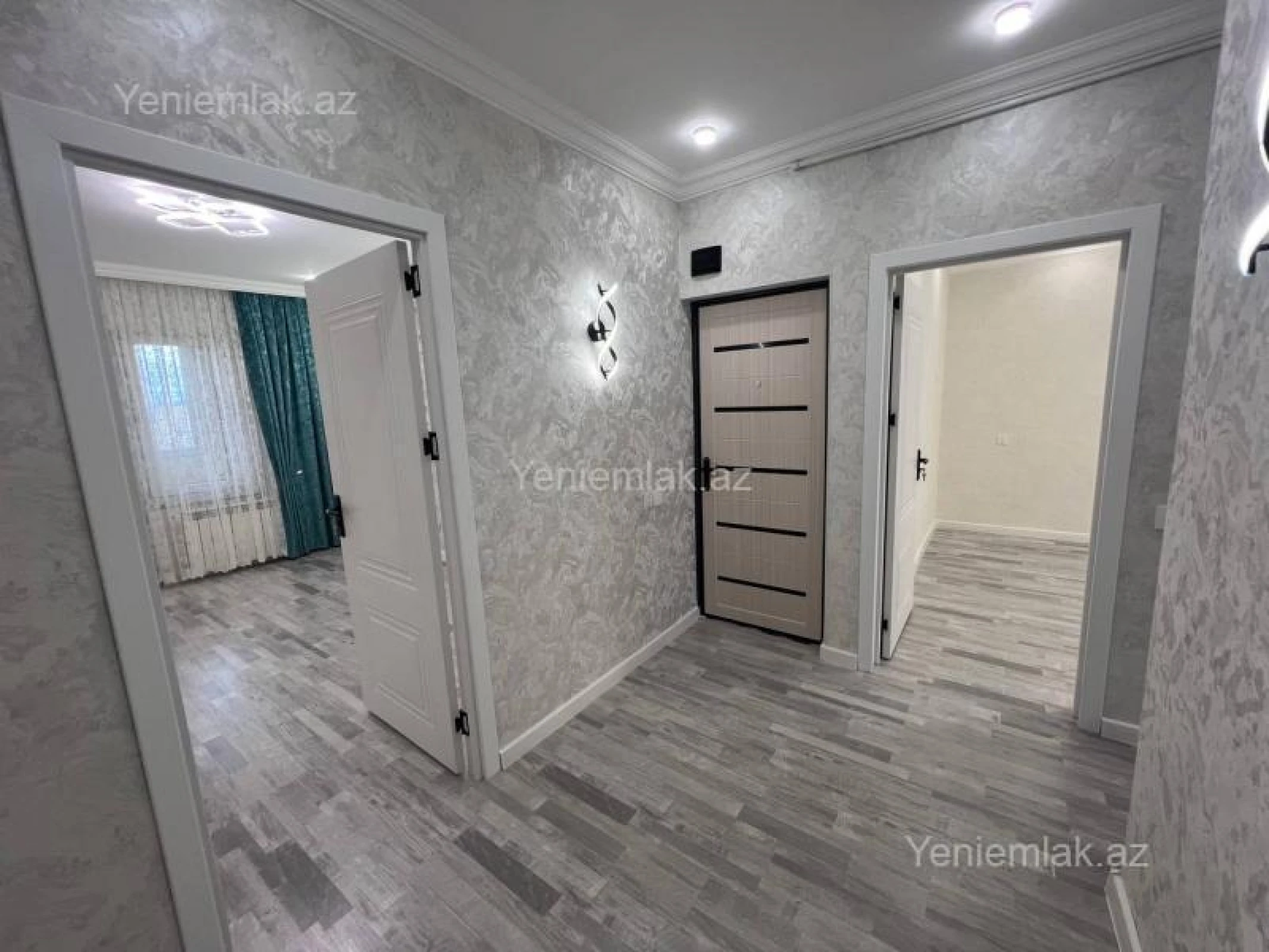 Satılır 2 otaqlı köhnə tikili 70 m²