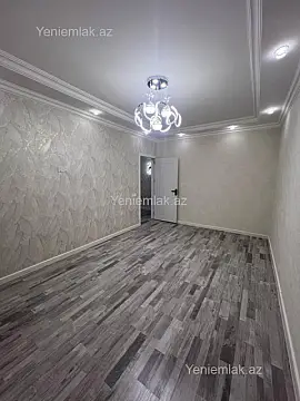 Satılır 2 otaqlı köhnə tikili 70 m²