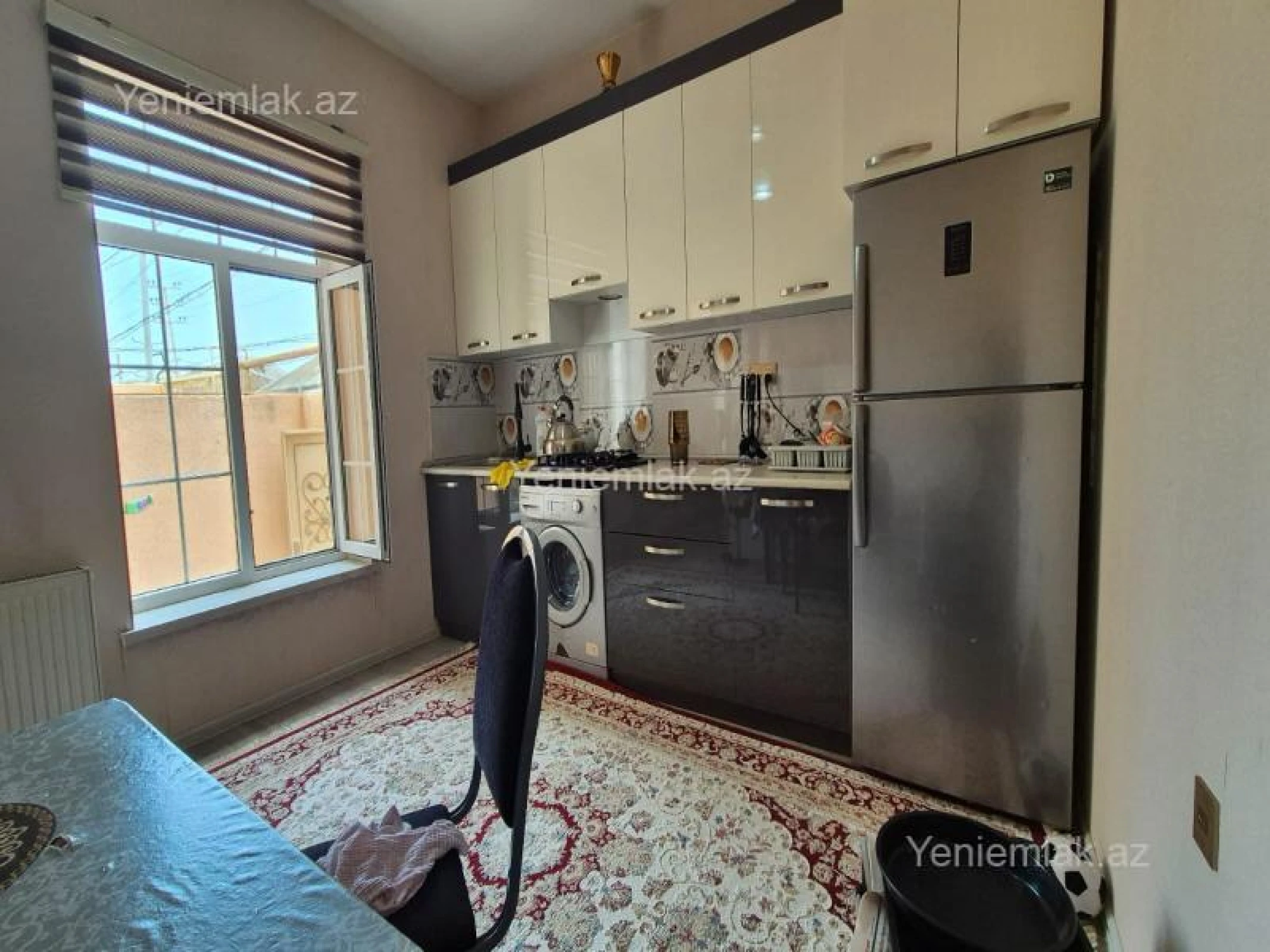 Satılır 4 otaqlı həyət evi 125 m²