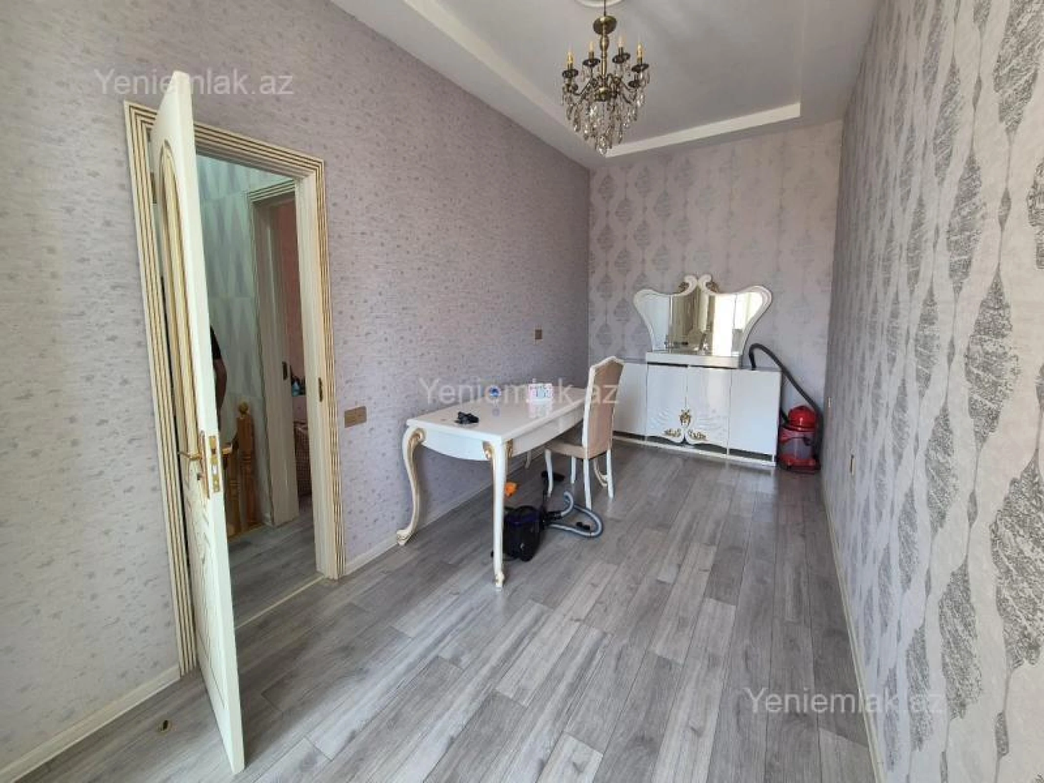 Satılır 4 otaqlı həyət evi 125 m²