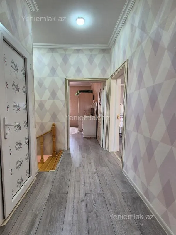 Satılır 4 otaqlı həyət evi 125 m²
