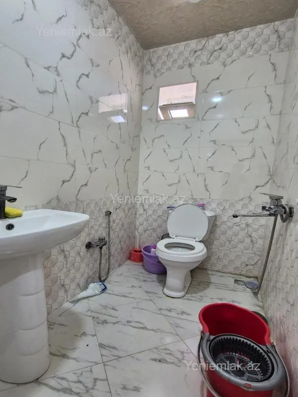 Satılır 4 otaqlı həyət evi 125 m²