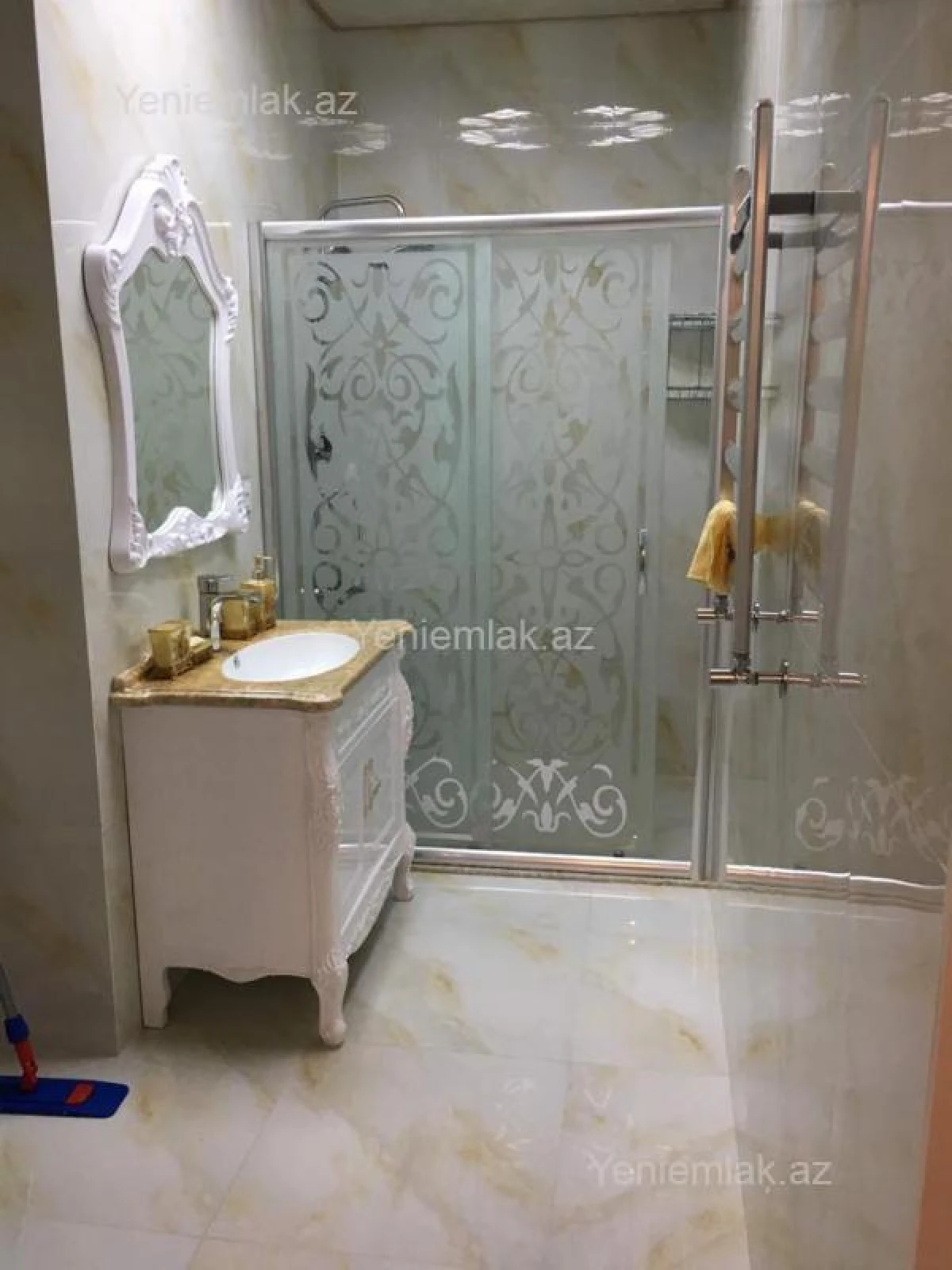 Satılır 3 otaqlı yeni tikili 100 m²