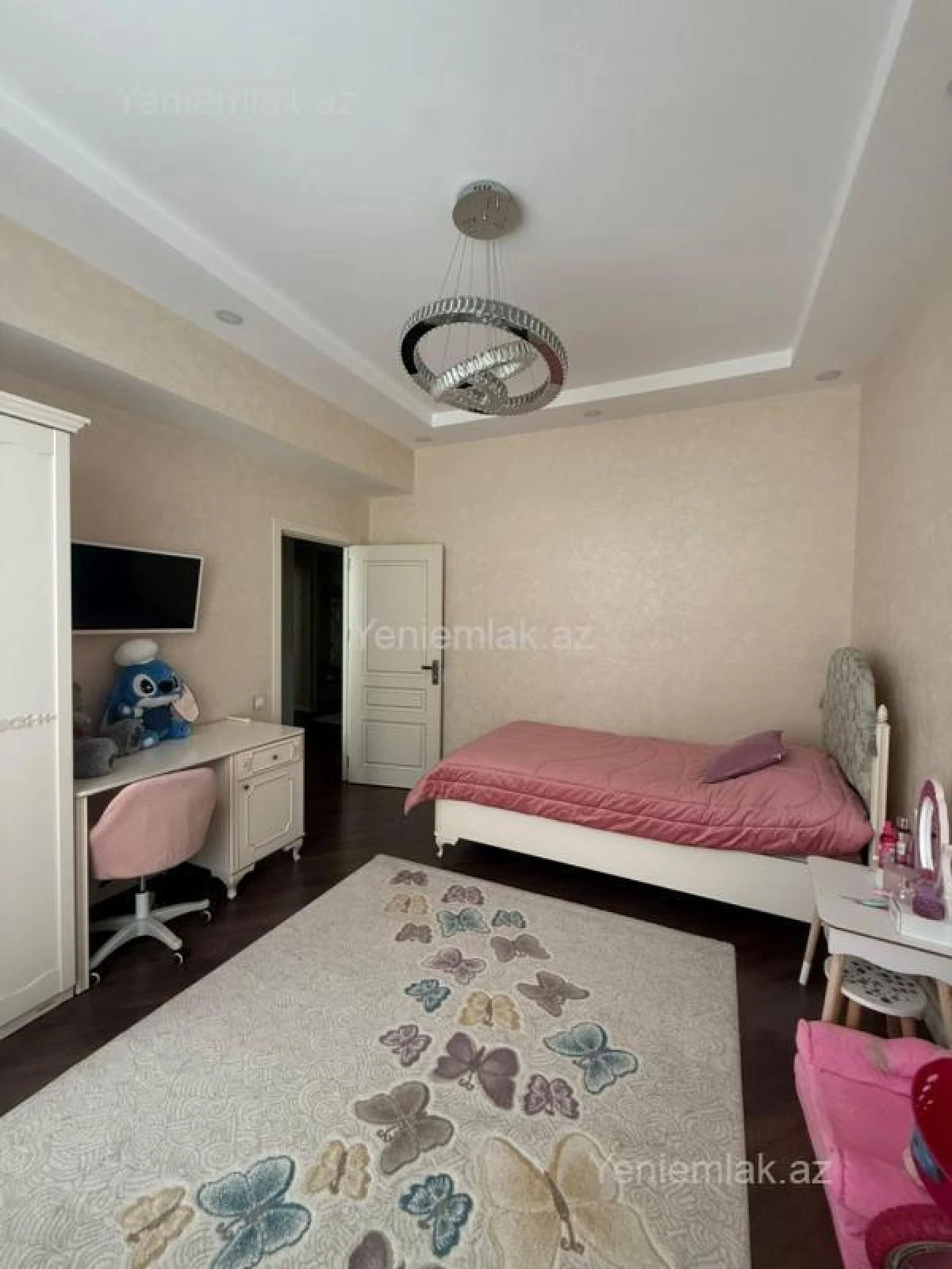 Satılır 3 otaqlı yeni tikili 100 m²