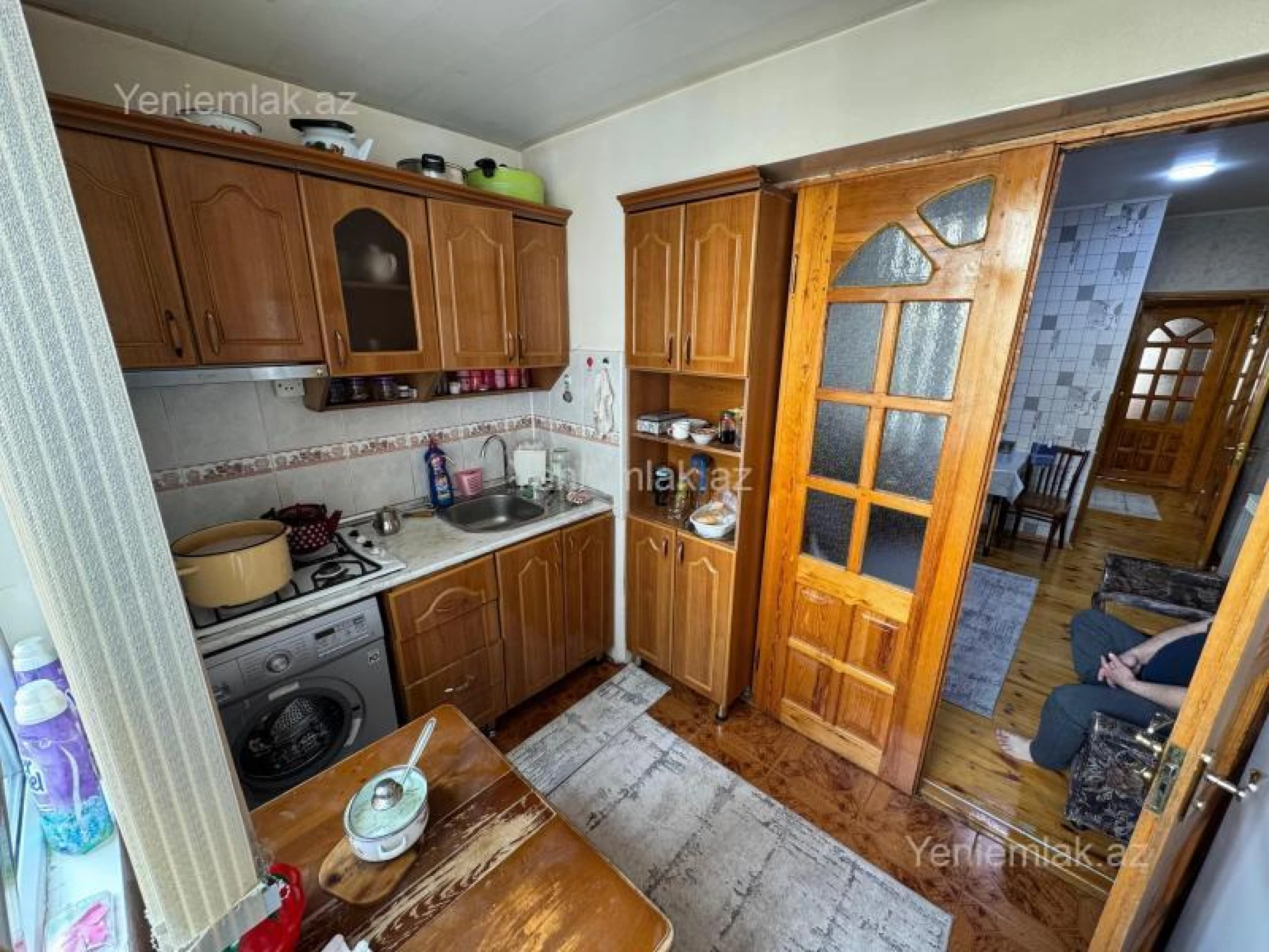 Satılır 4 otaqlı köhnə tikili 90 m²