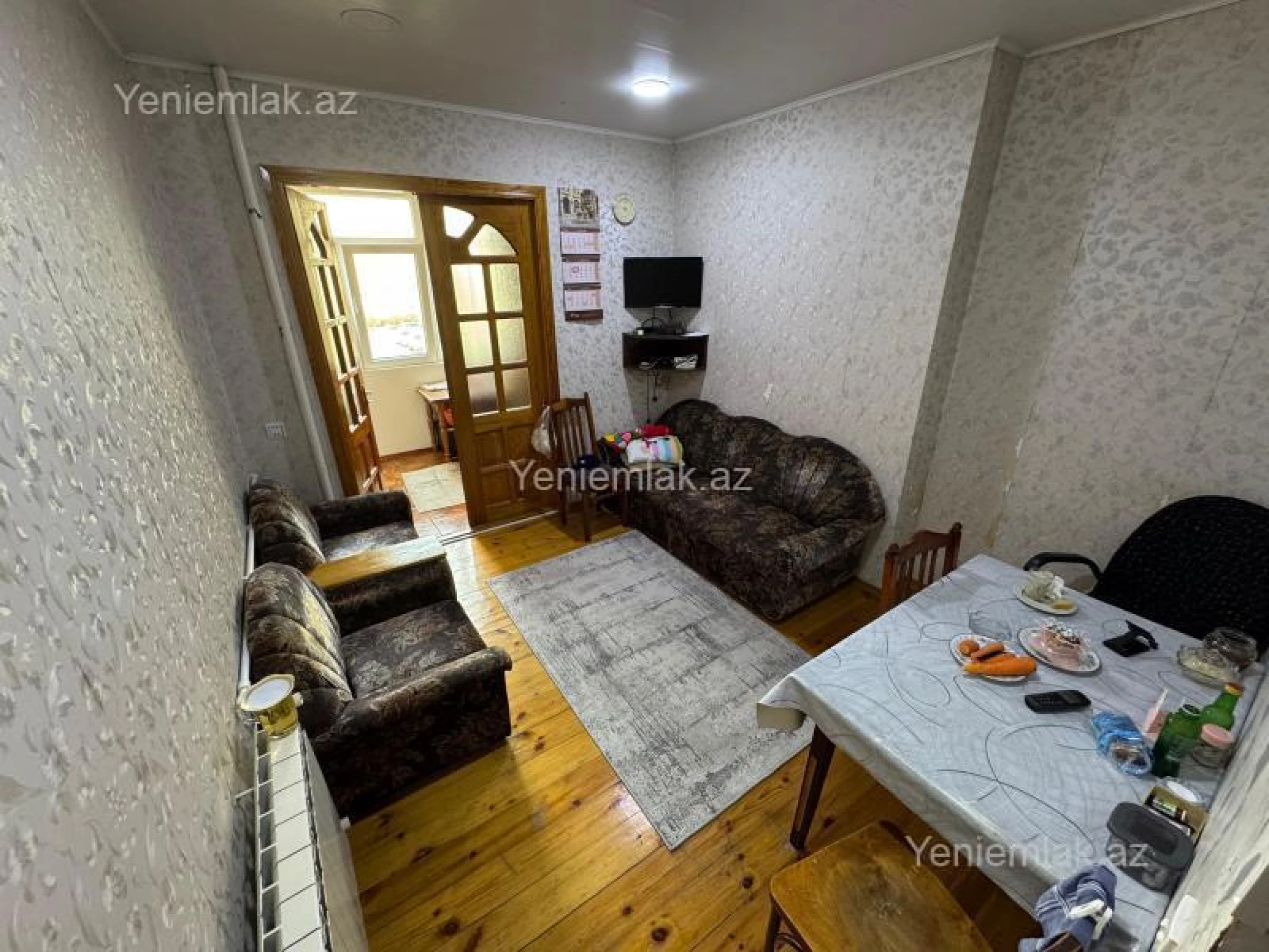 Satılır 4 otaqlı köhnə tikili 90 m²
