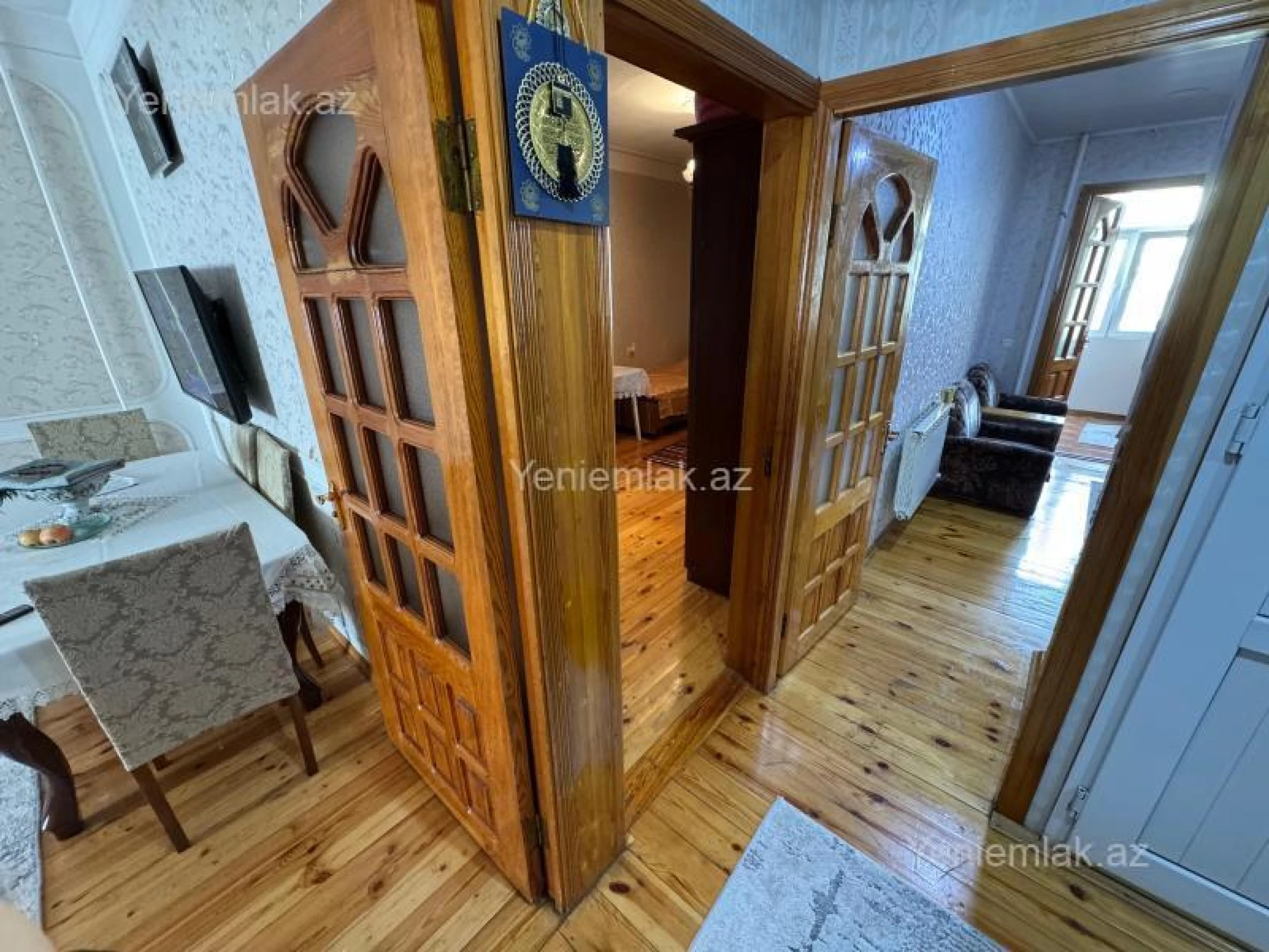 Satılır 4 otaqlı köhnə tikili 90 m²