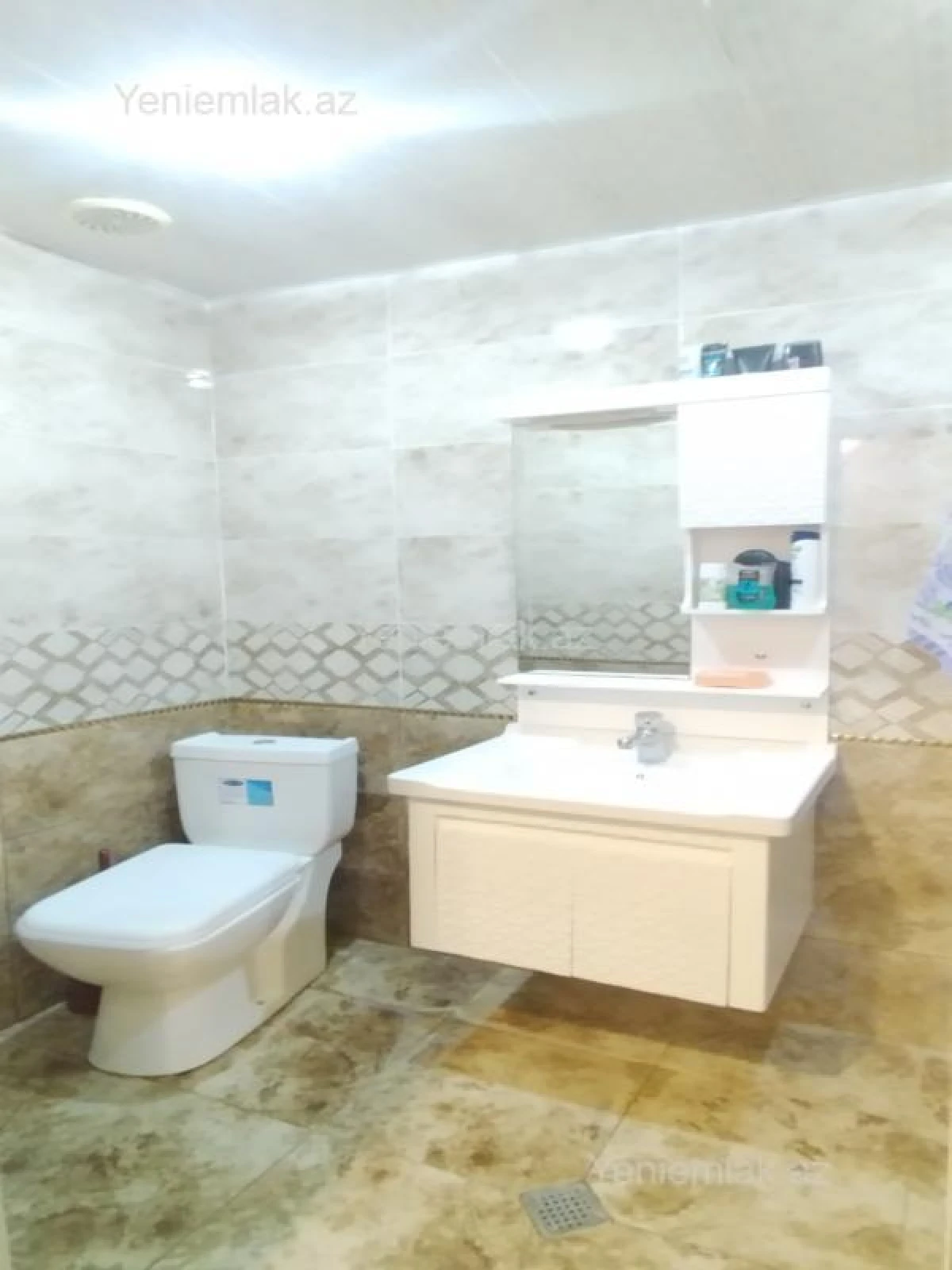 Satılır 3 otaqlı yeni tikili 95 m²