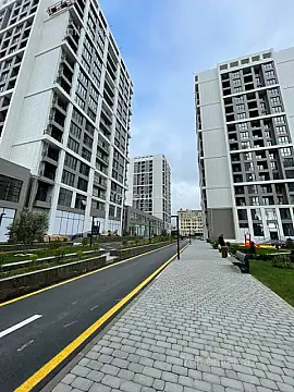 Satılır 4 otaqlı yeni tikili 173 m²