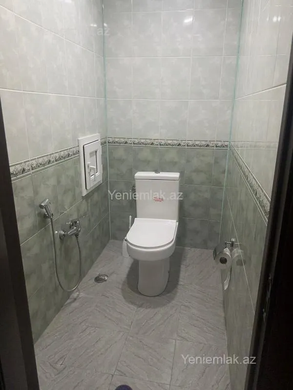 Satılır 2 otaqlı yeni tikili 110 m²