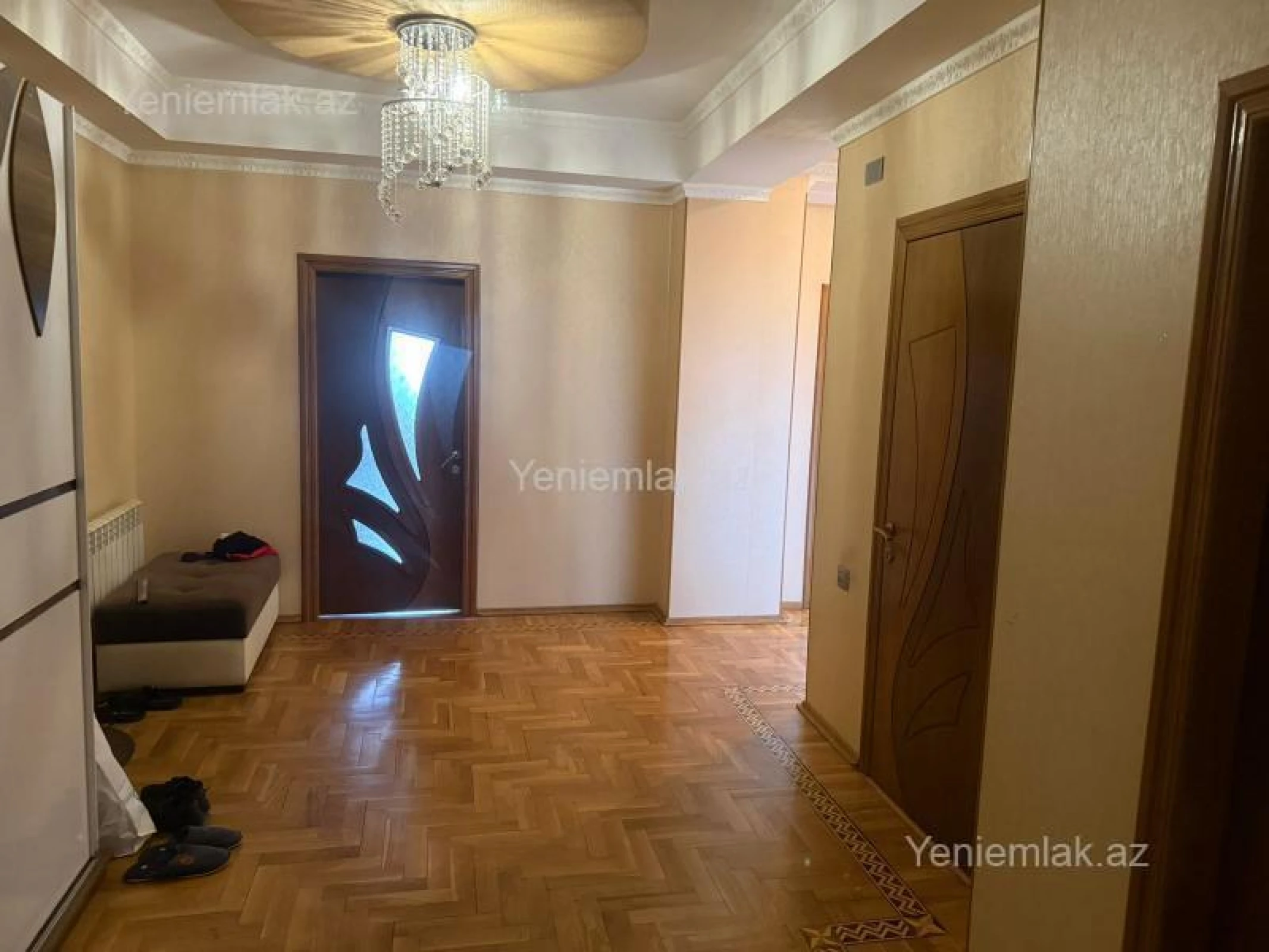 Satılır 3 otaqlı yeni tikili 125 m²