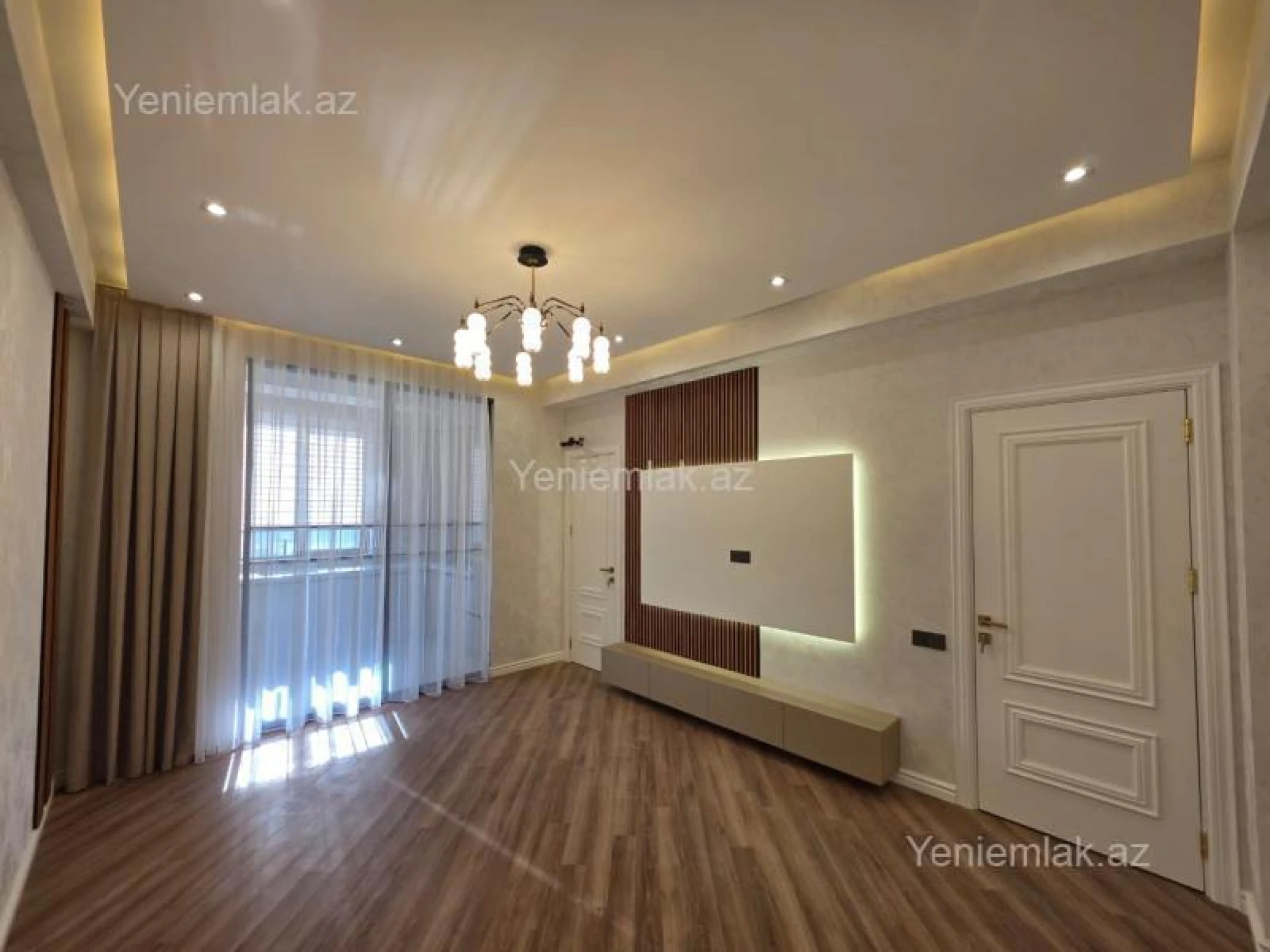 Satılır 5 otaqlı yeni tikili 55 m²