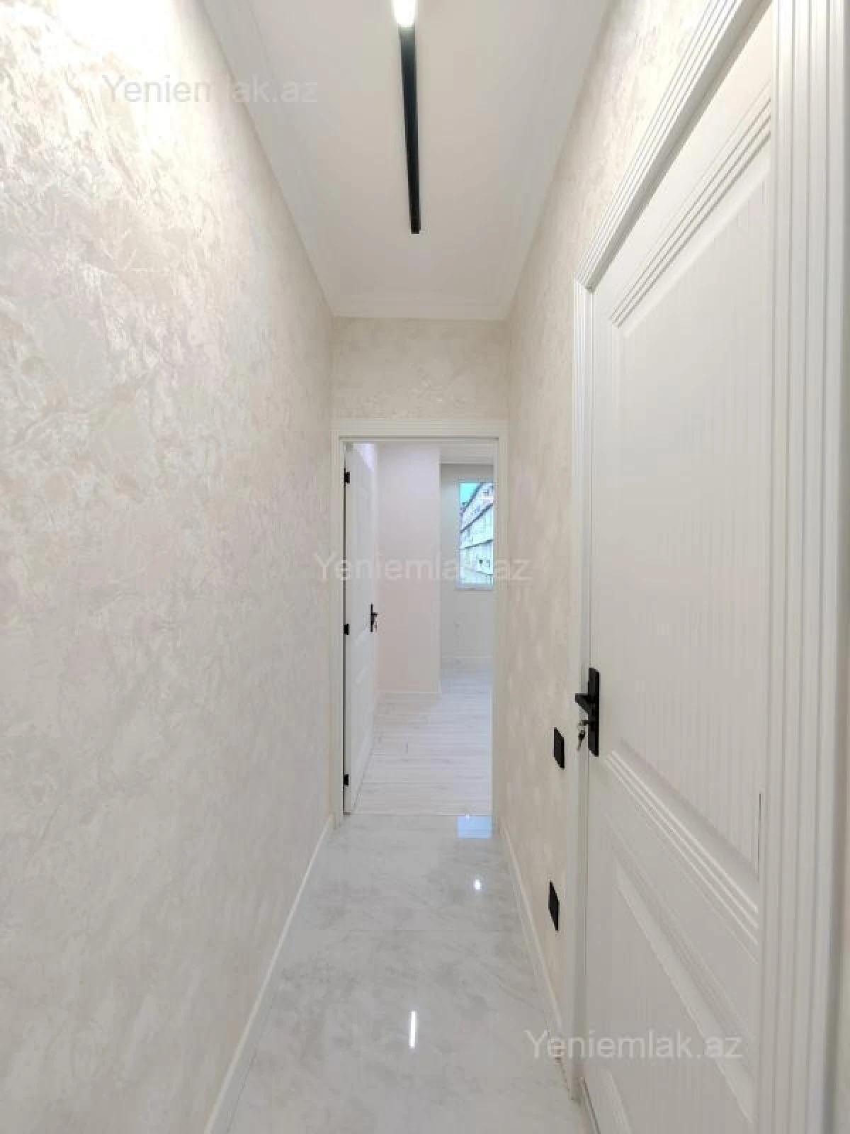 Satılır 2 otaqlı köhnə tikili 45 m²