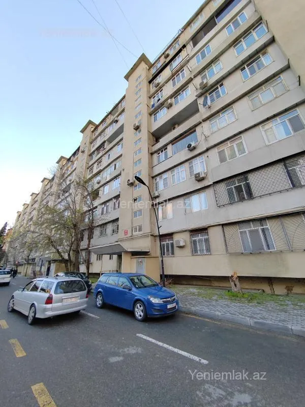 Satılır 2 otaqlı köhnə tikili 45 m²