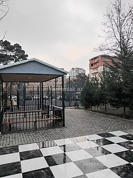Satılır 2 otaqlı köhnə tikili 45 m²