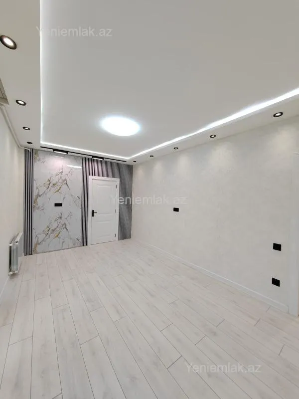 Satılır 2 otaqlı köhnə tikili 45 m²