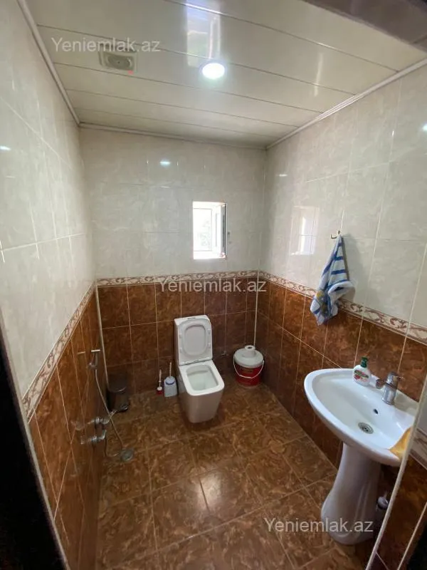 Satılır 6 otaqlı həyət evi 299 m²