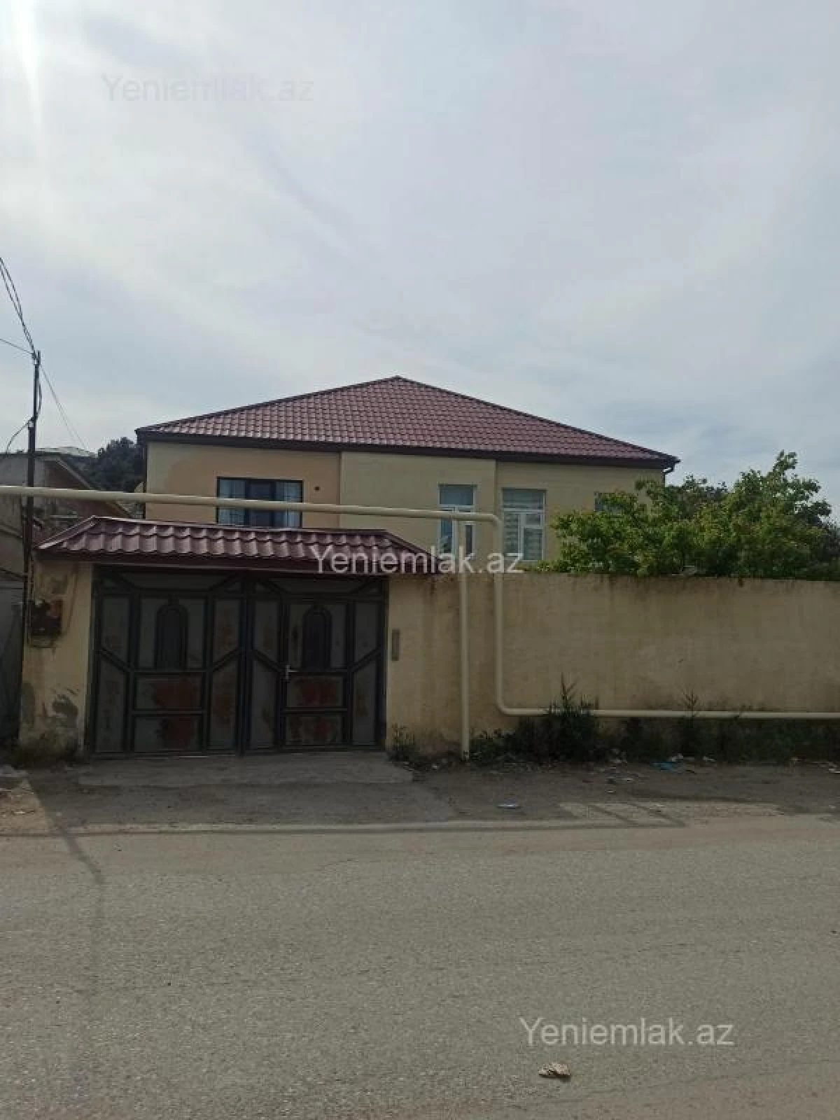 Satılır 6 otaqlı həyət evi 299 m²