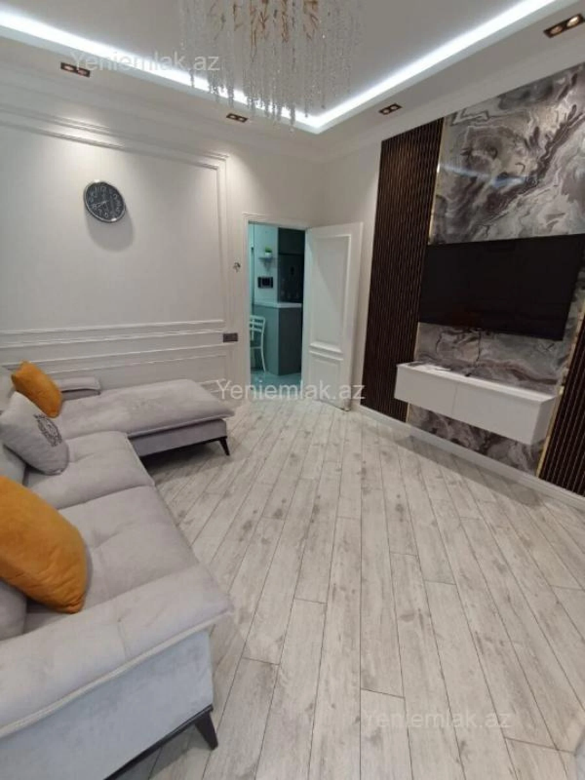 Satılır 2 otaqlı yeni tikili 60 m²