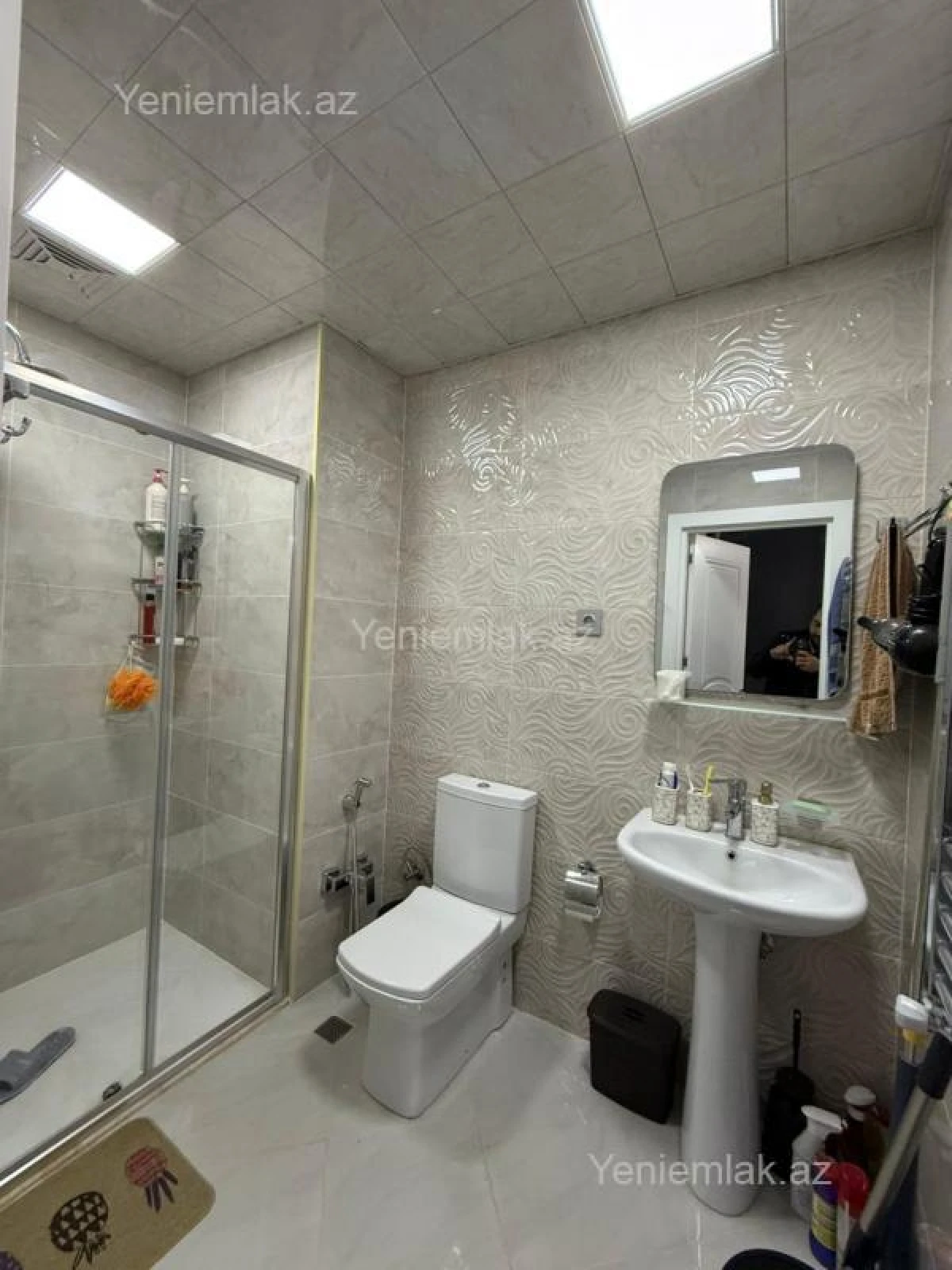 Satılır 3 otaqlı yeni tikili 70 m²