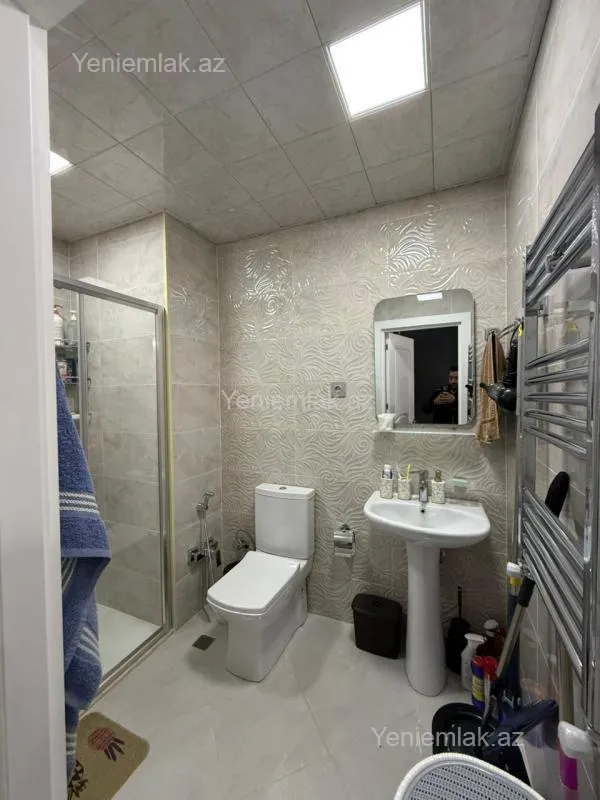 Satılır 3 otaqlı yeni tikili 70 m²