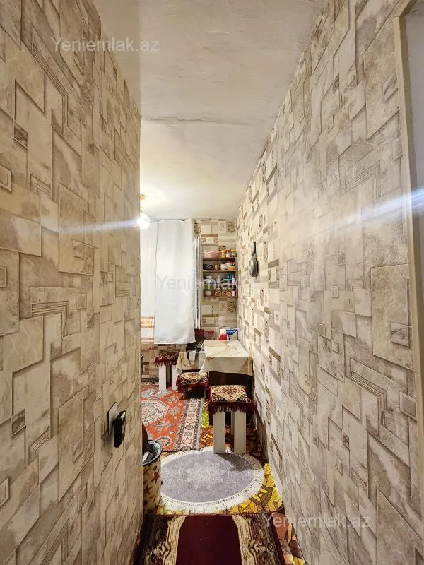 Satılır 2 otaqlı köhnə tikili 50 m²