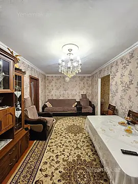 Satılır 2 otaqlı köhnə tikili 50 m²