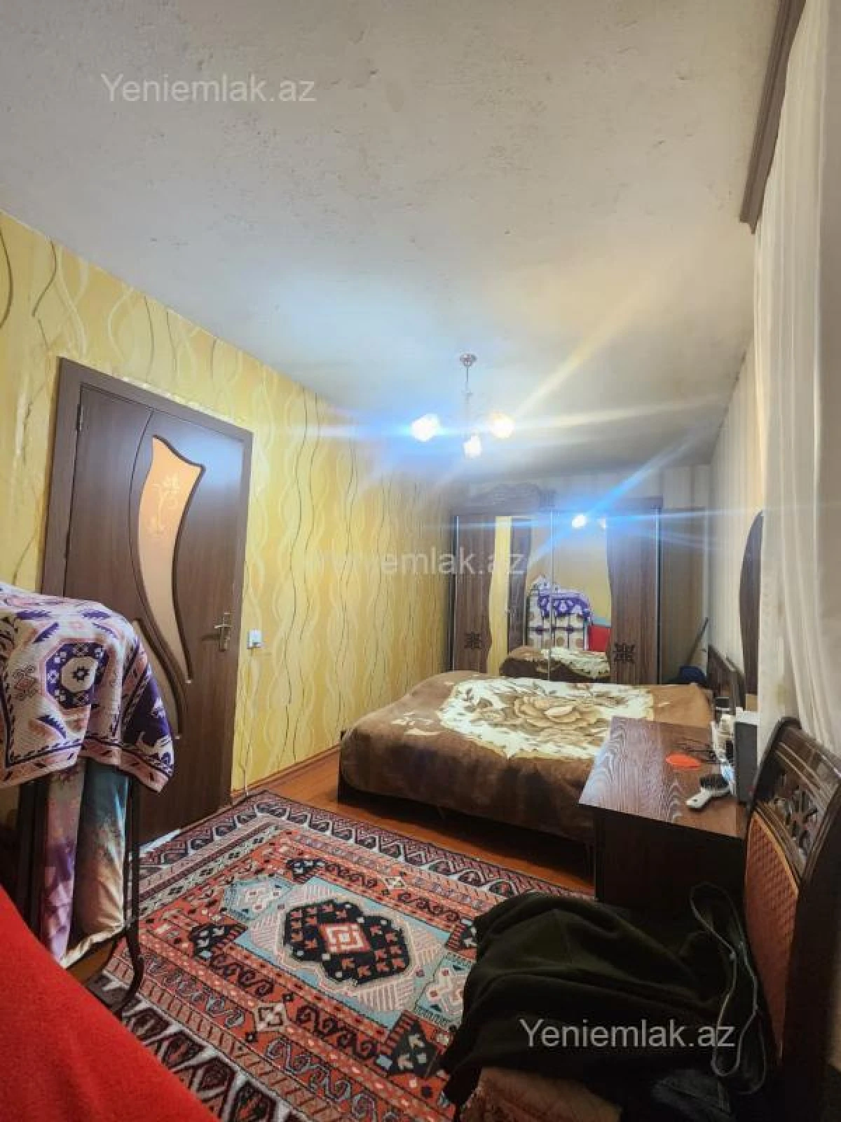 Satılır 2 otaqlı köhnə tikili 50 m²