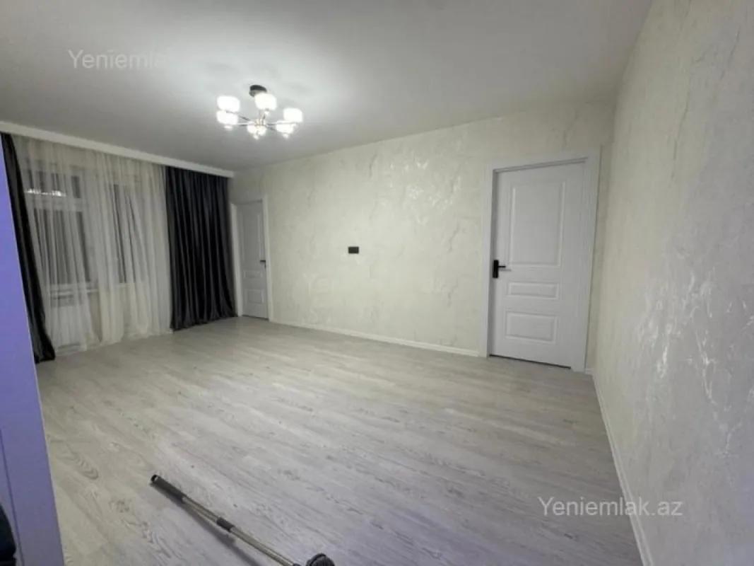 Satılır 3 otaqlı köhnə tikili 68 m²
