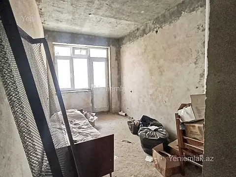 Satılır 2 otaqlı yeni tikili 72 m²