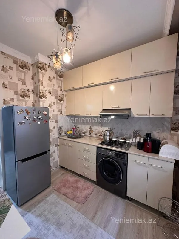 Satılır 2 otaqlı yeni tikili 38 m²