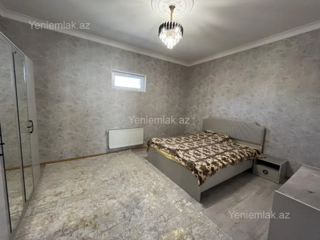 Satılır 4 otaqlı həyət evi 100 m²