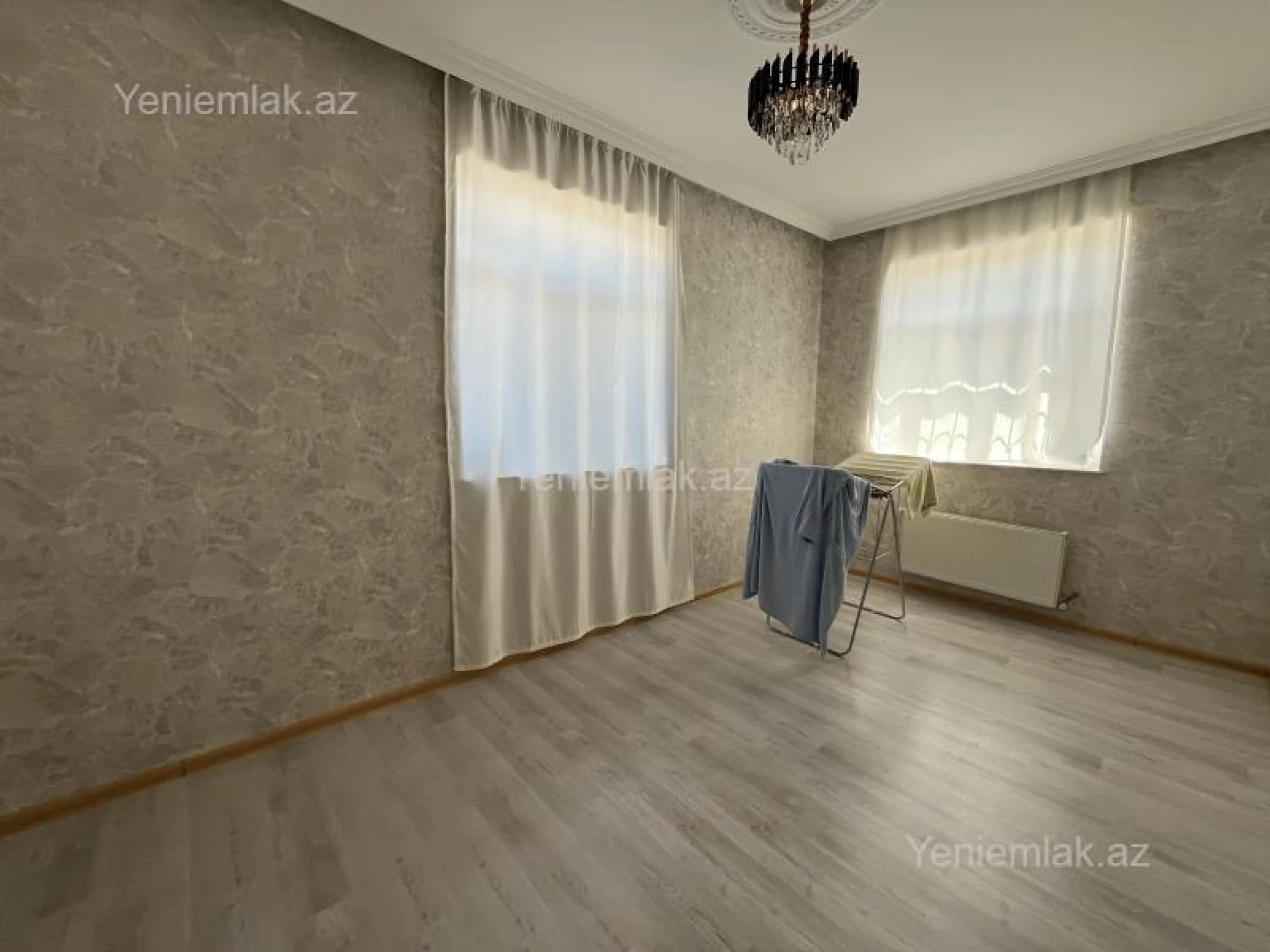 Satılır 4 otaqlı həyət evi 100 m²