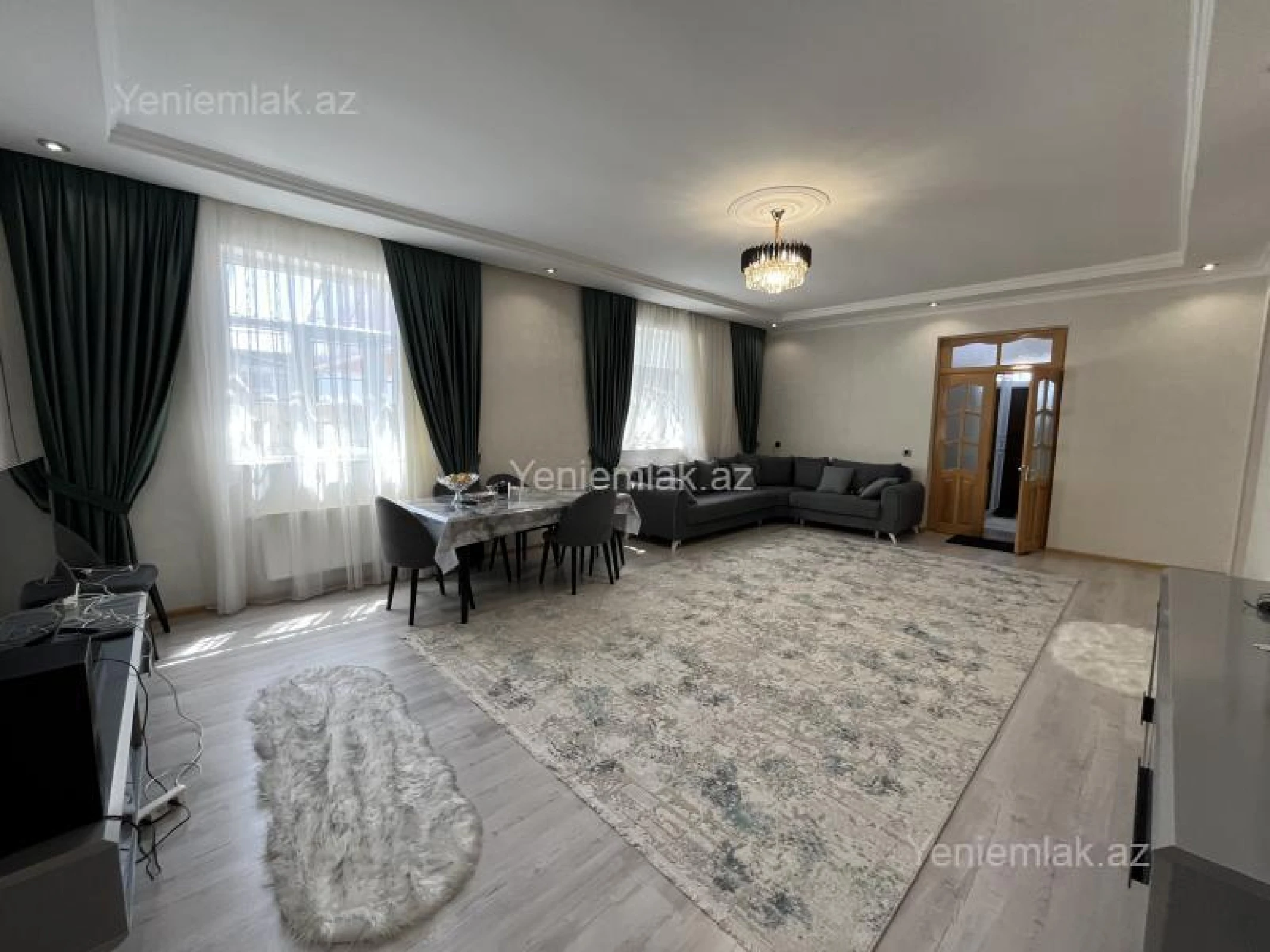 Satılır 4 otaqlı həyət evi 100 m²