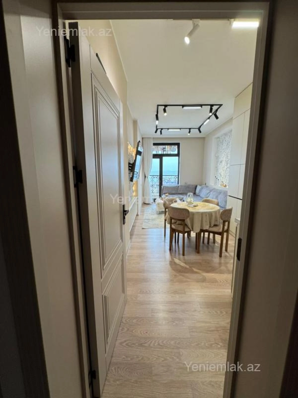 Satılır 2 otaqlı yeni tikili 58.6 m²